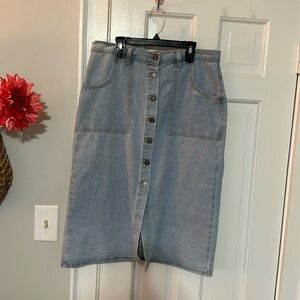 Happy gray Jean skirt